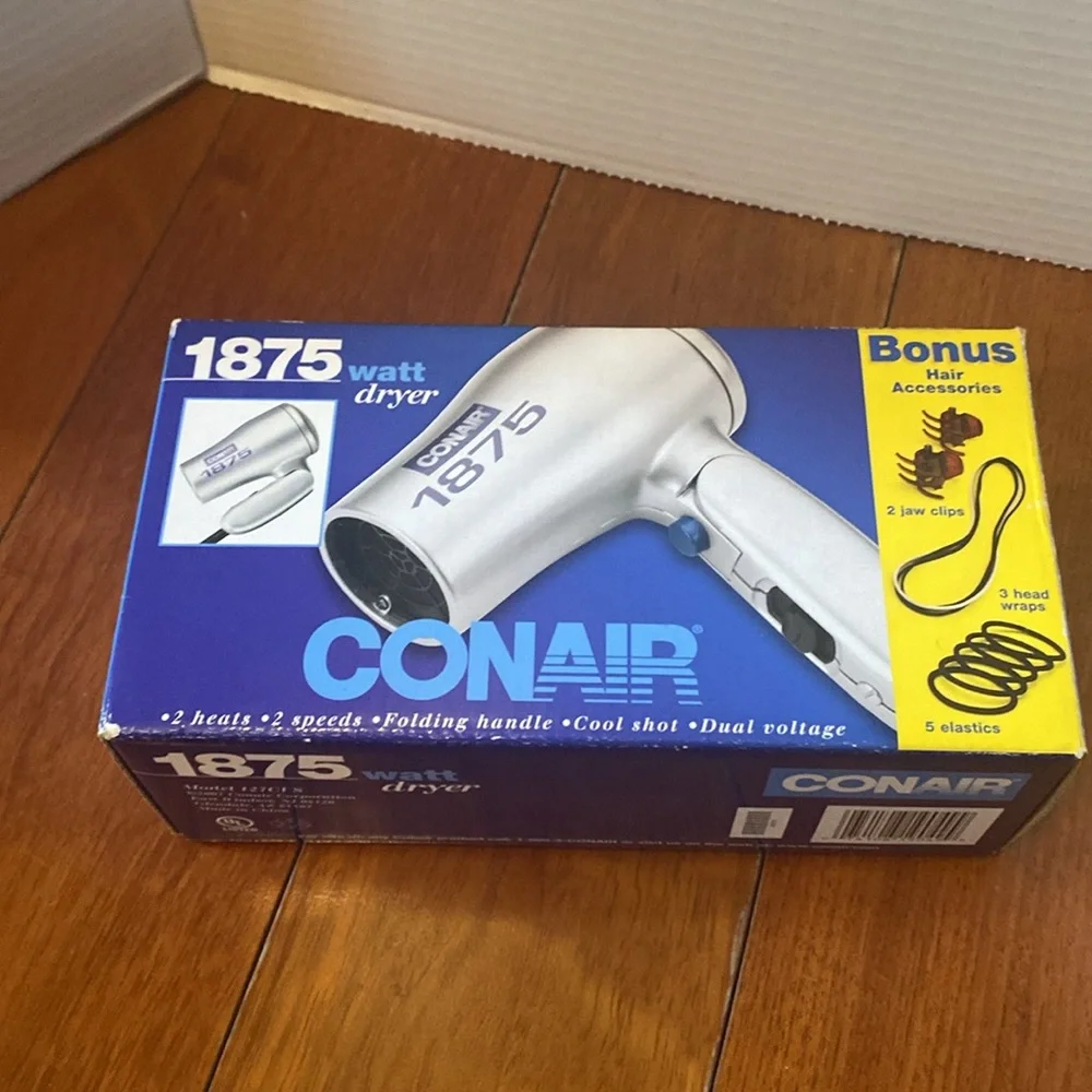 Conair 1875 Watt Hair Dryer in Silver compact folding travel works
